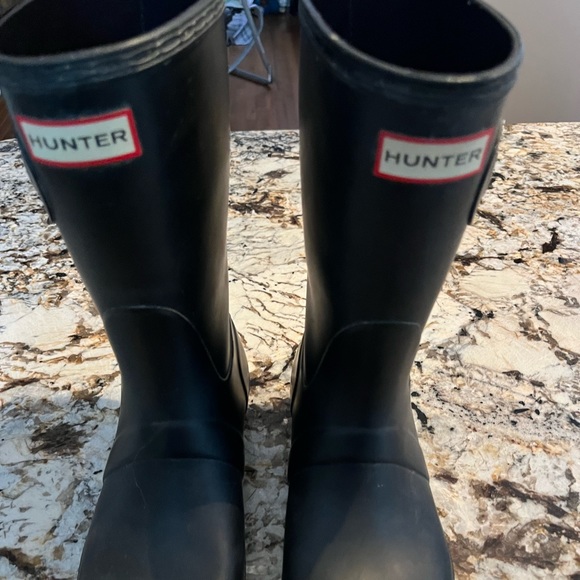 Hunter Mid Calf Rain Boots Size 9 - Picture 2 of 4
